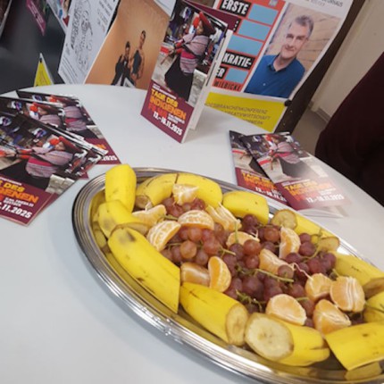 Eröffnung mit gesunden Snacks